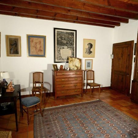 L'Atelier Du Grison Bed & Breakfast Callen ภายนอก รูปภาพ